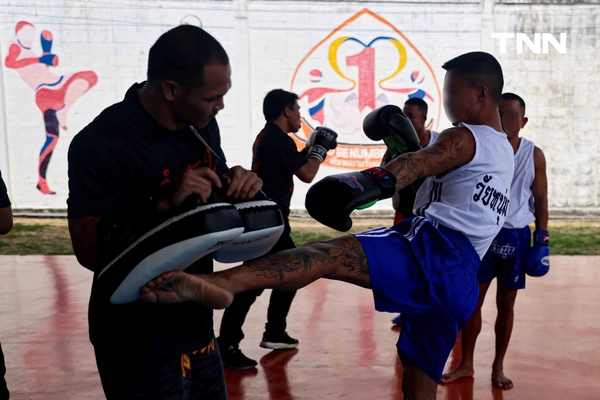 รูป-หมัดเดียว...เปลี่ยนได้ กับโครงการ “กำลังใจ…THAI FIGHT” ใช้ “มวยไทย” พลิกโอกาสผู้ต้องราชทัณฑ์ สู่การเริ่มต้นใหม่อย่างมีศักดิ์ศรี-12