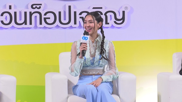 “เบลล่า” เตือนสติคนทำศัลยกรรมควรศึกษาให้ละเอียด  (มีคลิป)