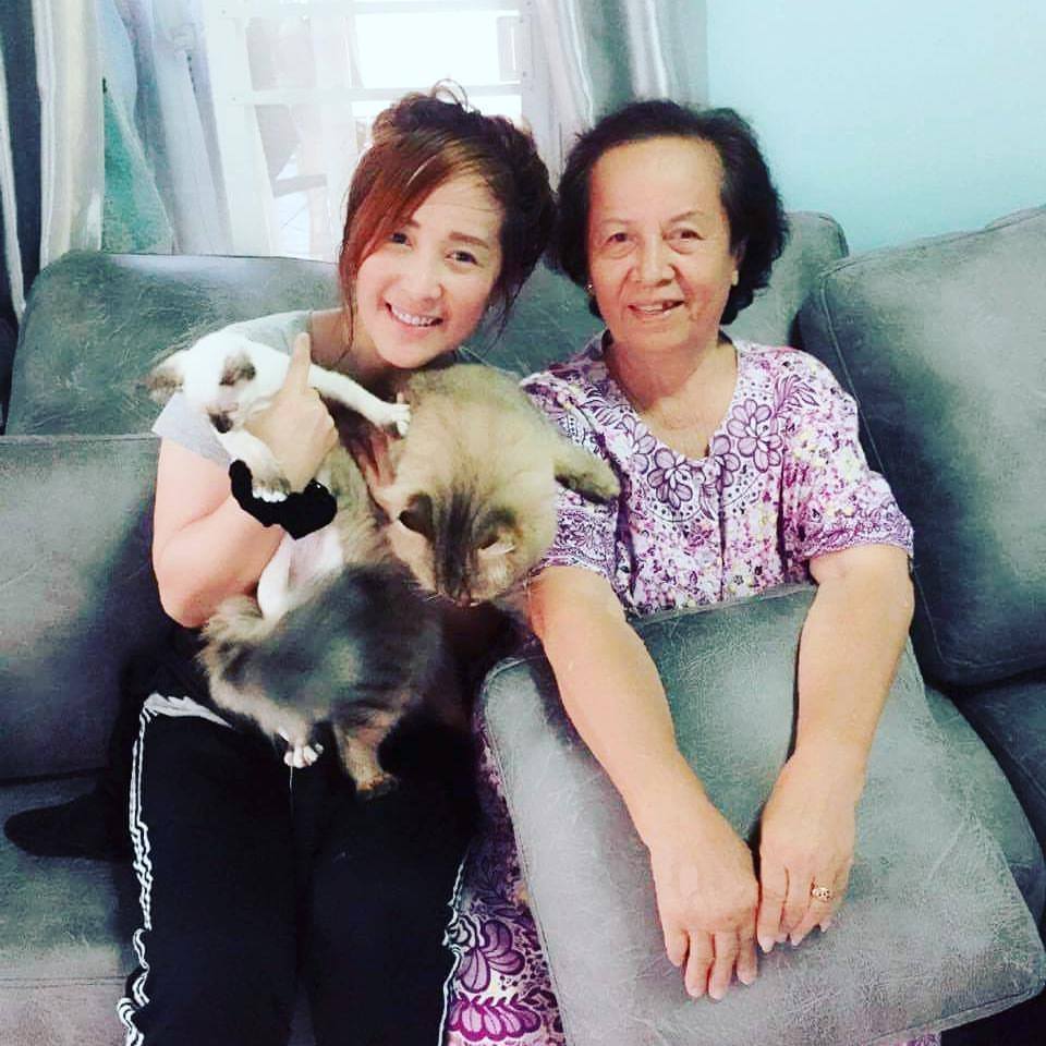 ต่าย สายธาร สุดเศร้า คุณแม่เสียชีวิตแล้ว ต่าย สายธาร สุดเศร้า คุณแม่เสียชีวิตแล้ว