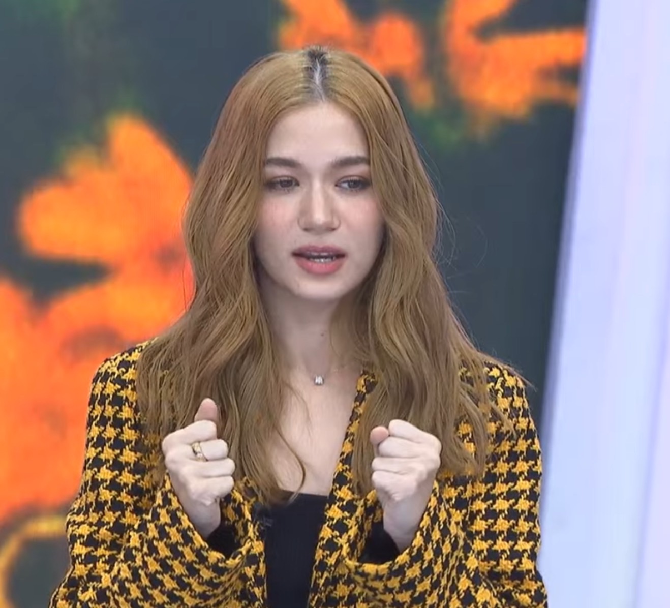 วี วิโอเลต เปิดใจหลังเจอคอมเมนต์แรง ๆ จนเสียน้ำตา แถมเคยคิดเลิกทำเพลง