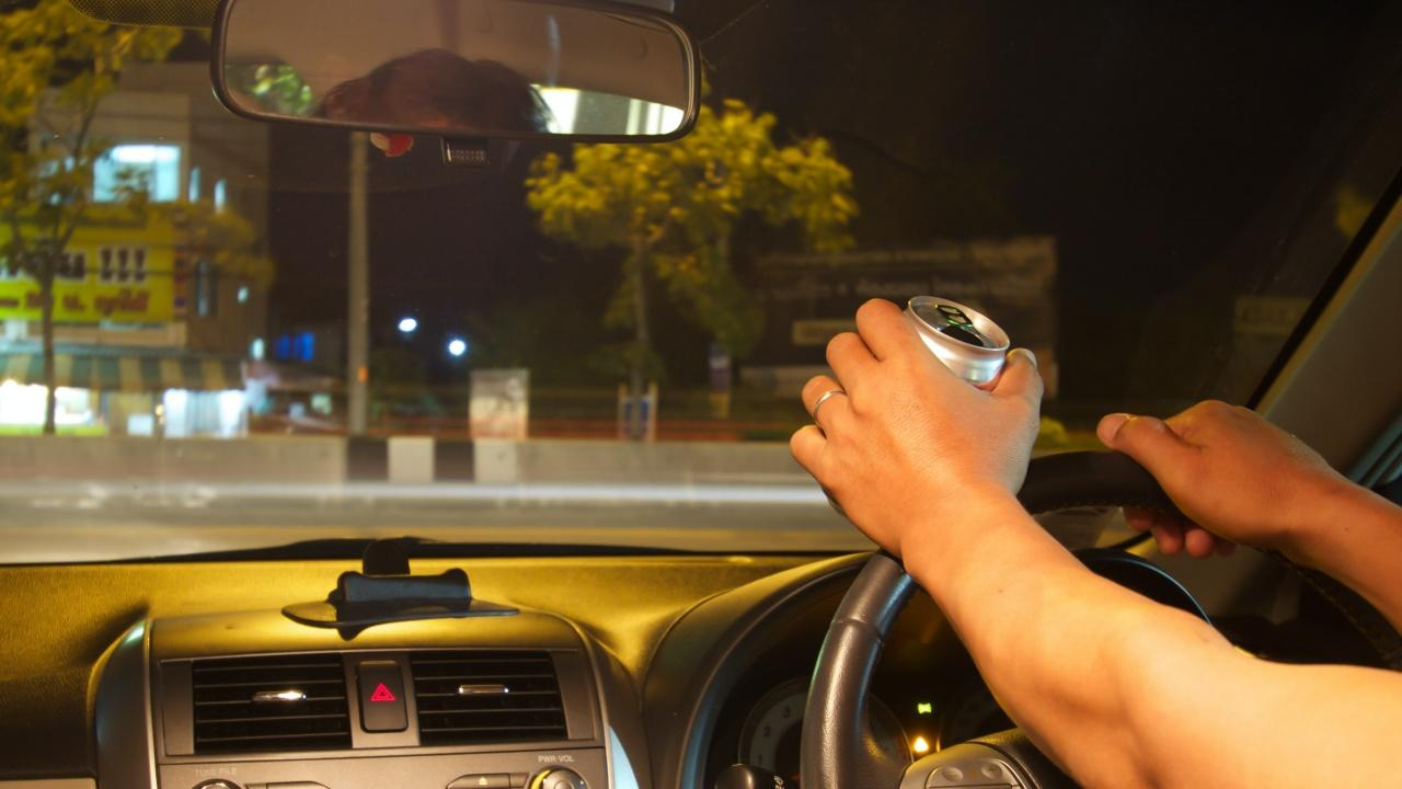 ในปี 2027 รถยนต์ทุกคันในสหรัฐฯ จะมี เซ็นเซอร์ตรวจจับแอลกอฮอล์ในเลือด ในปี 2027 รถยนต์ทุกคันในสหรัฐฯ จะมี เซ็นเซอร์ตรวจจับแอลกอฮอล์ในเลือด