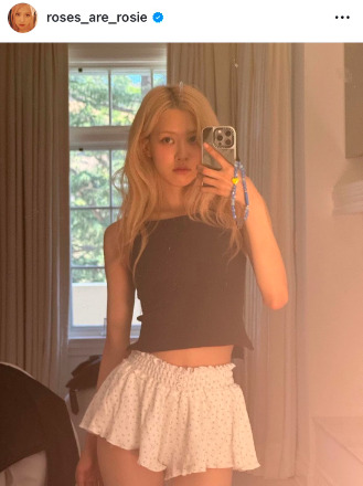 เปิดเส้นทางใหม่ โรเซ่ กับสังกัด THE BLACK LABEL