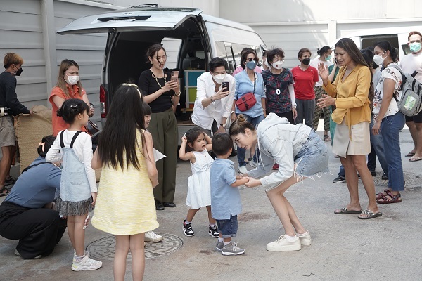 “มาร์กี้” กลับมารับละครอีกครั้ง พร้อมพา มีก้า-มีญ่า ป่วนกองถ่าย (มีคลิป)