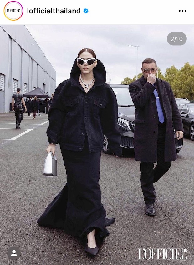 ‘พีพี กฤษฏ์’ กระทบไหล่ ‘บรู๊คลิน เบ็คแฮม’ & ‘แอชลีย์ พาร์ค’ ที่ปารีสแฟชั่นวีค