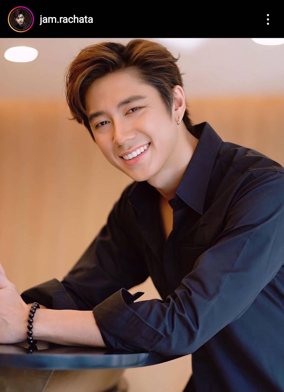 “ฟิล์ม-แจม”  ทำแฟนจีนจิ้นหนัก  ขึ้นบิลบอร์ดคู่กลางกรุงเทพ 