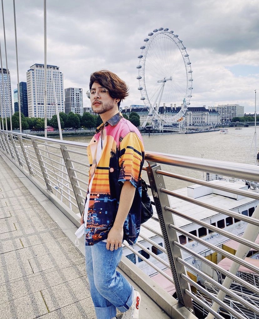 ทอม อิศรา โพสต์แจ้งติดโควิด-19 ขออภัยทุกฝ่ายที่ได้รับผลกระทบ