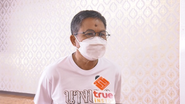 เด๋อ ดอกสะเดา ไม่คิดลาวงการแม้อายุมากแล้ว เผยจะทำจนกว่าจะไม่ไหว (มีคลิป) เด๋อ ดอกสะเดา ไม่คิดลาวงการแม้อายุมากแล้ว เผยจะทำจนกว่าจะไม่ไหว (มีคลิป)