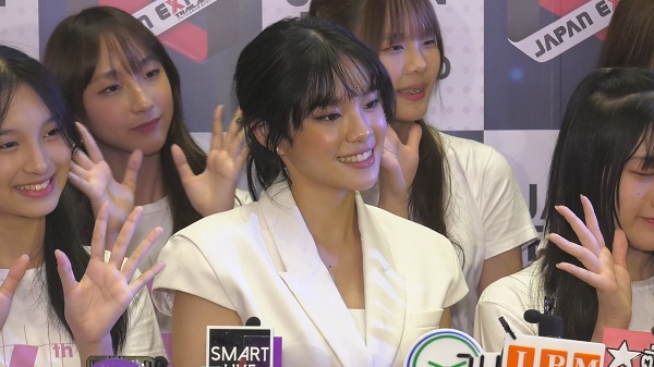 “เฌอปราง” รับบทบาทผู้จัดการวง พร้อมขอบคุณผู้ใหญ่ที่ให้โอกาส   (มีคลิป)