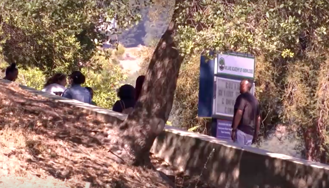 กราดยิงสหรัฐ ใกล้โรงเรียนในแคลิฟอร์เนีย เจ็บ 6 ยังจับมือปืนไม่ได้ กราดยิงสหรัฐ ใกล้โรงเรียนในแคลิฟอร์เนีย เจ็บ 6 ยังจับมือปืนไม่ได้