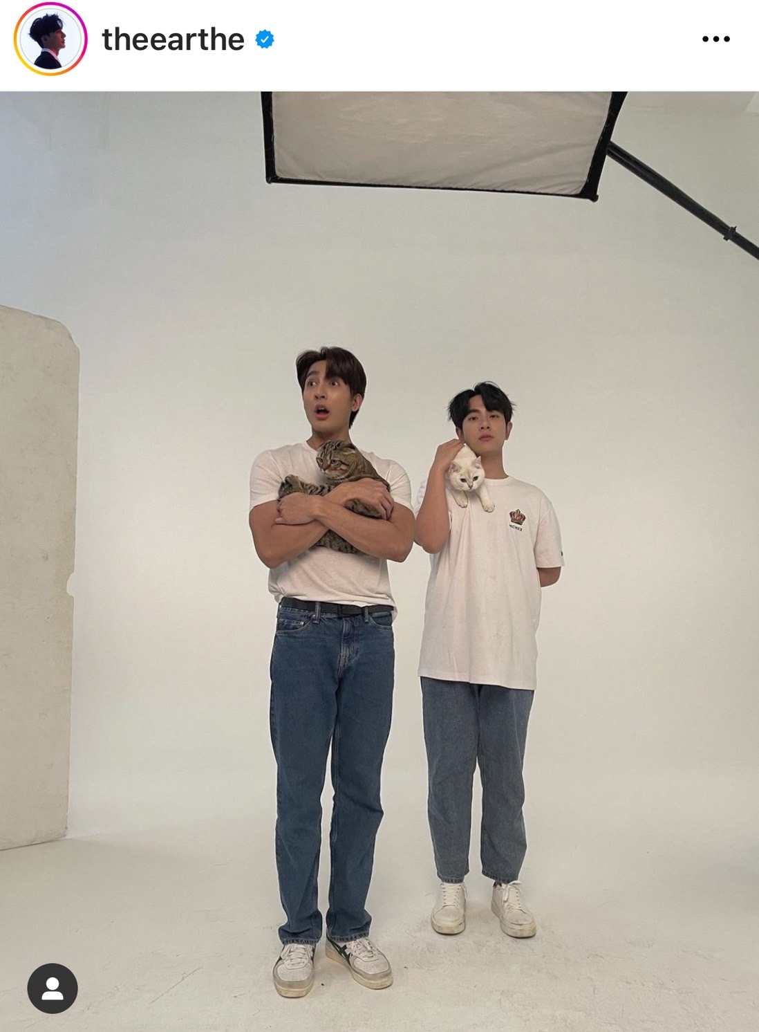 2 หนุ่มสุดฮฮต เอิร์ท - มิกซ์ ติดโควิด-19 แฟนคลับแห่ส่งกำลังใจติด #GetWellSoonEarthMix 2 หนุ่มสุดฮฮต เอิร์ท - มิกซ์ ติดโควิด-19 แฟนคลับแห่ส่งกำลังใจติด #GetWellSoonEarthMix