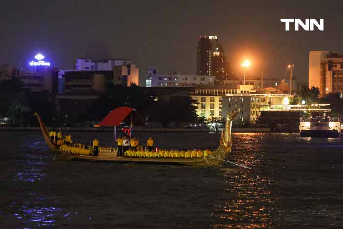 อัญเชิญ “เรือพระที่นั่งสุพรรณหงส์” ลงน้ำเตรียมการจัดขบวนพยุหยาตราทางชลมารค อัญเชิญ “เรือพระที่นั่งสุพรรณหงส์” ลงน้ำเตรียมการจัดขบวนพยุหยาตราทางชลมารค