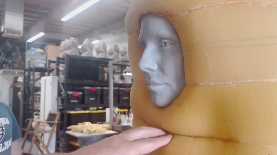 แห่แชร์ยกใหญ่!! ‘ไฮดี้ คลุม’ ลุคหนอนแอปเปิ้ลรับฮาโลวีน ‘อีลอน มัสก์’ ร่วมปาร์ตี้ แห่แชร์ยกใหญ่!! ‘ไฮดี้ คลุม’ ลุคหนอนแอปเปิ้ลรับฮาโลวีน ‘อีลอน มัสก์’ ร่วมปาร์ตี้