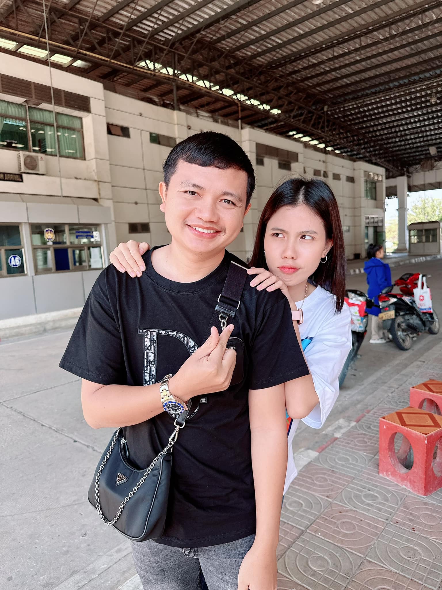 ส่องบ้านหรู ครูไพบูลย์ - กระต่าย เริ่มเป็นรูปเป็นร่างแล้ว 