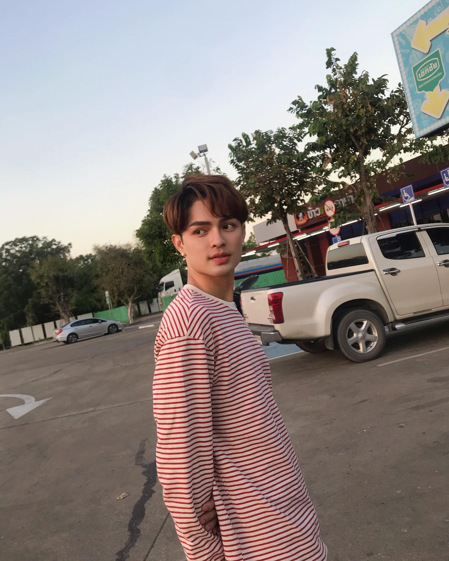 พระเอกลิเก แบงค์ ศรราม ขอผ่อนผันเกณฑ์ทหาร ครั้งที่ 4 พระเอกลิเก แบงค์ ศรราม ขอผ่อนผันเกณฑ์ทหาร ครั้งที่ 4