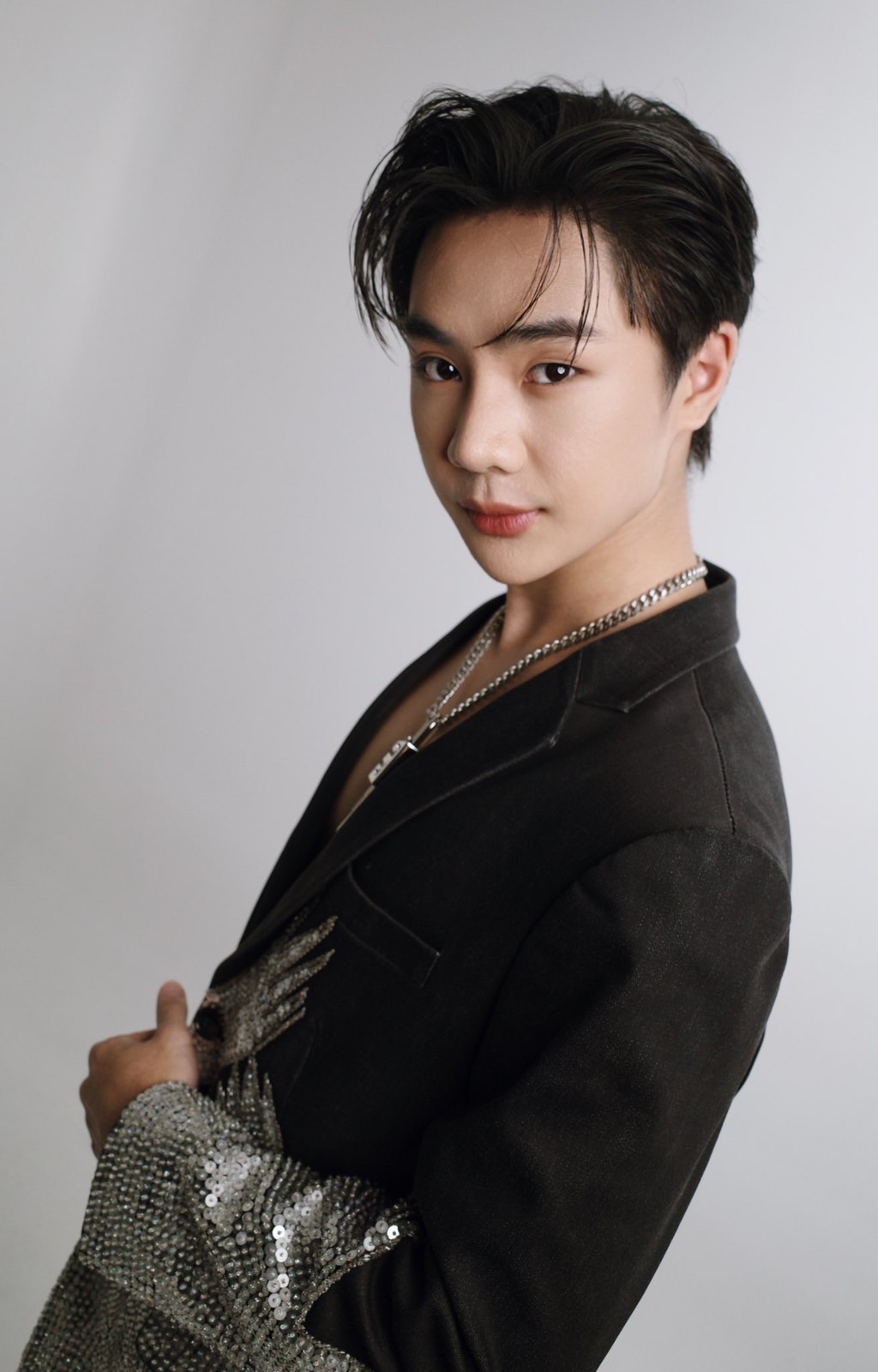 ไบเบิ้ล-ต้า นำทีมนักแสดง BOC เข้าร่วมงานประกาศรางวัล KAZZ AWARDS 2023