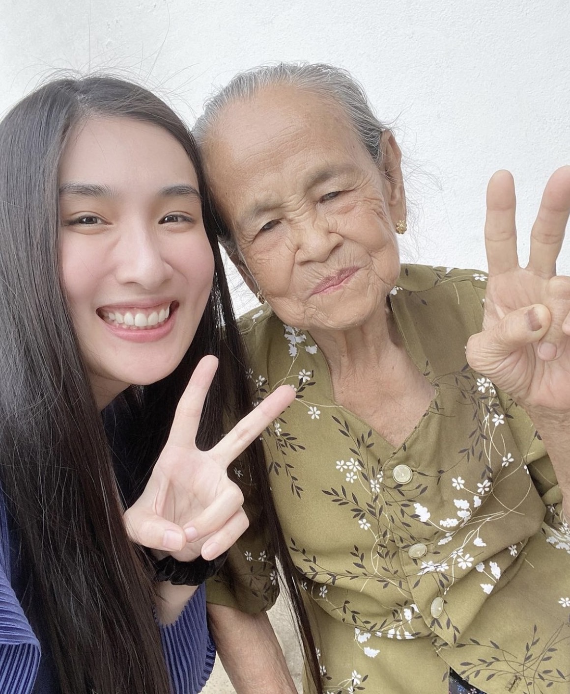 กระติ๊บ เผย โพสต์เศร้ากลางไอจี หลังสูญเสียคุณยาย