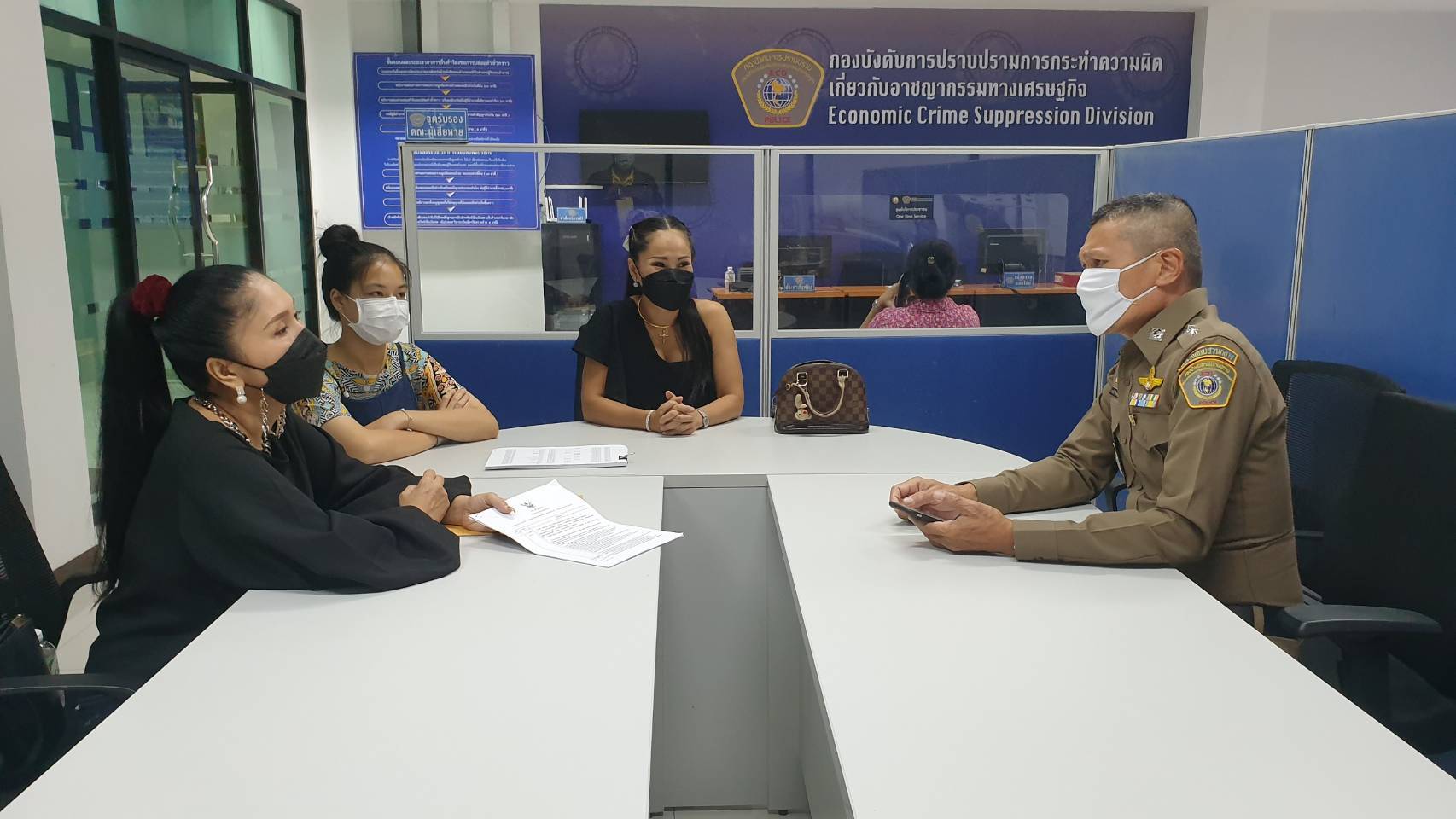 เข้าแจ้งความ เอ้ ชุติมา เปิดใจที่แรก หลังฟาร์มเห็ดหลอก ยันไม่เกี่ยวข้องแค่ไปรีวิว