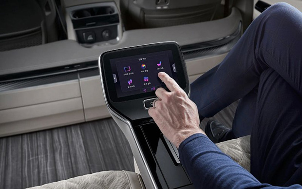 Kia Carnival Hi Limousine 2022 ใหม่เพิ่มรุ่น 4 ที่นั่ง หรูดั่งนั่งเฟิร์สคลาสบนเครื่องบิน Kia Carnival Hi Limousine 2022 ใหม่เพิ่มรุ่น 4 ที่นั่ง หรูดั่งนั่งเฟิร์สคลาสบนเครื่องบิน