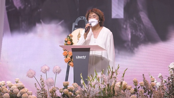  คนบันเทิงร่วมไว้อาลัย “แตงโม นิดา” ในคืนที่ 2  (มีคลิป) 