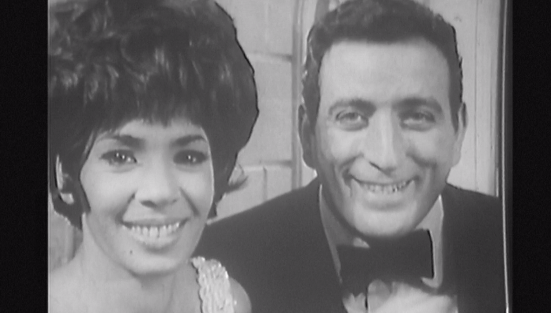 สิ้น ‘โทนี่ เบนเน็ตต์’!! นักร้องระดับตำนาน วัย 96 ปี หลังป่วยอัลไซเมอร์ สิ้น ‘โทนี่ เบนเน็ตต์’!! นักร้องระดับตำนาน วัย 96 ปี หลังป่วยอัลไซเมอร์