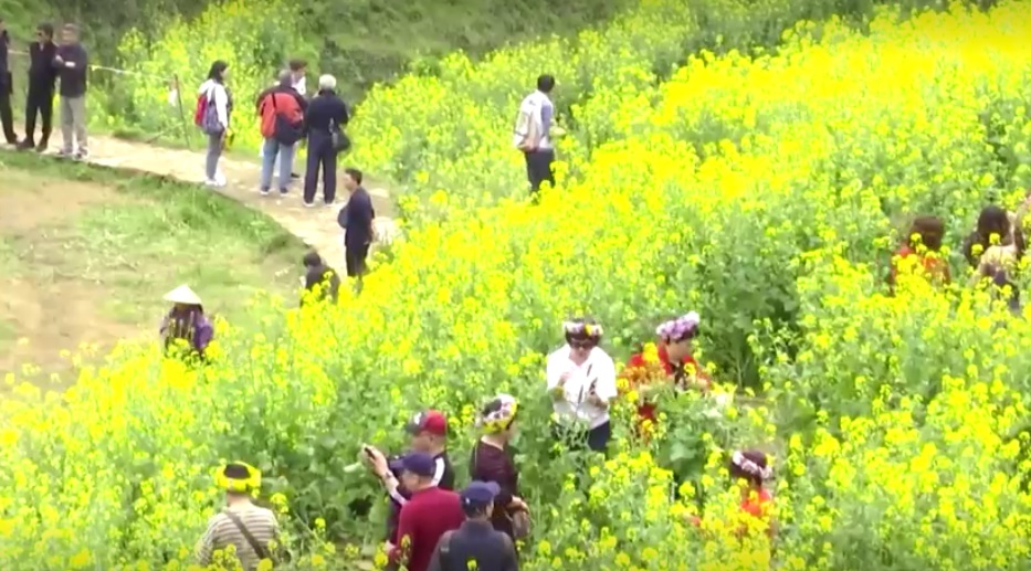 จีนจัดมหกรรมบุปผชาติร่วมฉลอง 100 ปีพรรคคอมมิวนิสต์ ตอน 1 โดย ดร.ไพจิตร วิบูลย์ธนสาร