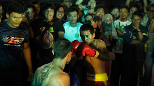 อาชีวะไฟท์ สร้างความสามัคคี  ต่างสถาบัน แก้ปัญหายกพวกตีกัน