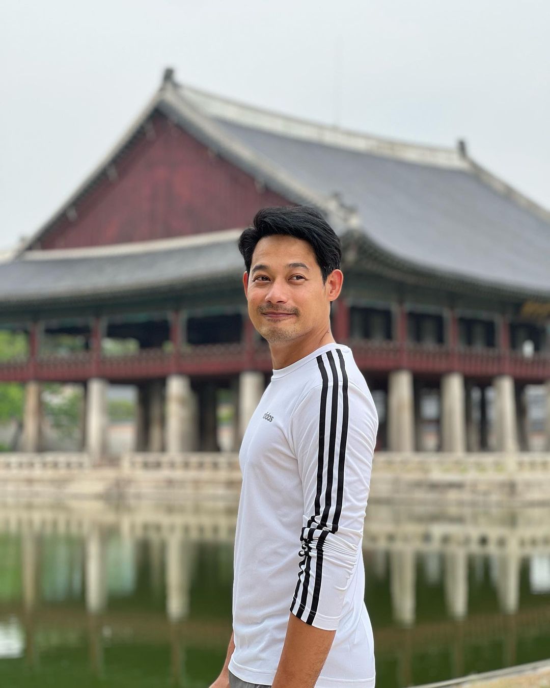 เปิดประวัติ เพชร กรุณพล จากนักแสดงมากฝีมือสู่เส้นทางนักการเมือง