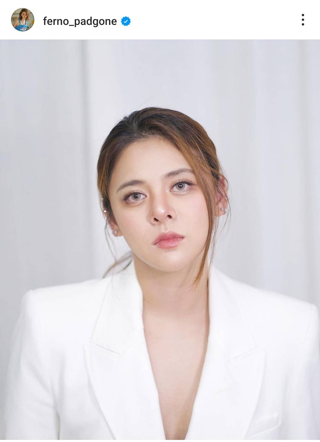 เรียนมาเพื่อทราบ ใบเฟิร์น พัสกร โพสต์เดือด มีวุฒิภาวะพอที่จะเลือกคบเพื่อน 