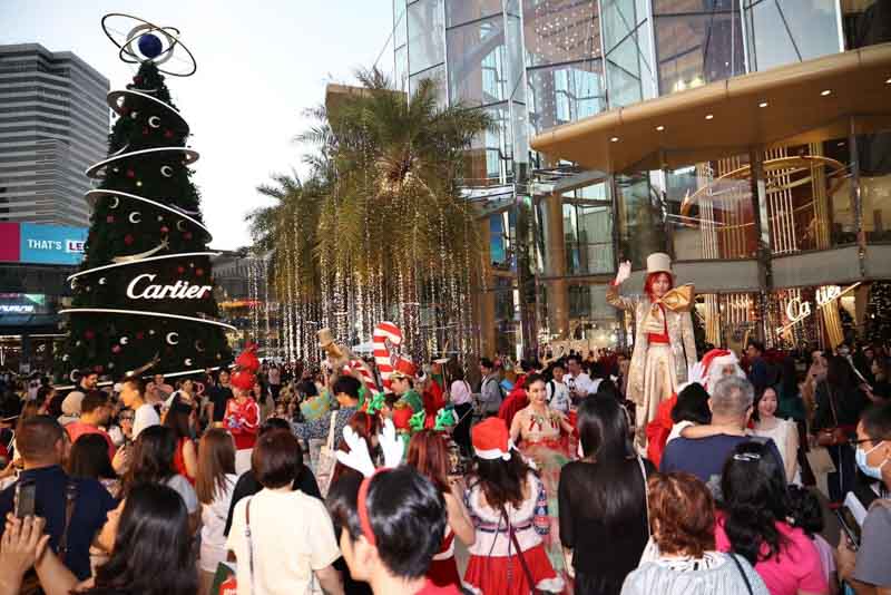 รับเทศกาลคริสต์มาส ขบวนพาเหรดซานต้ามอบความสุข รับเทศกาลคริสต์มาส ขบวนพาเหรดซานต้ามอบความสุข