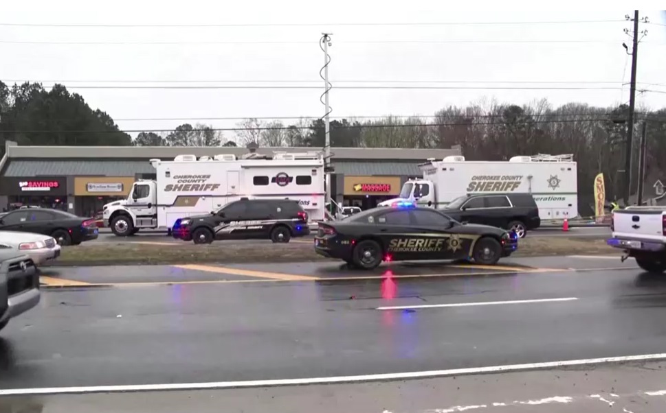 กราดยิงร้านนวดสปาในสหรัฐฯ ดับ 8 รวมหญิงเอเชีย 6 ราย กราดยิงร้านนวดสปาในสหรัฐฯ ดับ 8 รวมหญิงเอเชีย 6 ราย