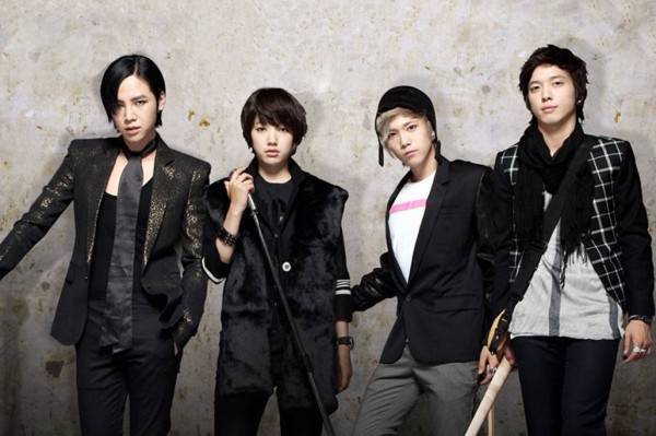 ยินดีวันวิวาห์!! “พัคชินฮเย - ชเวแทจุน” หวานชื่น “อีฮงกิ” ร้องเพลงอวยพร