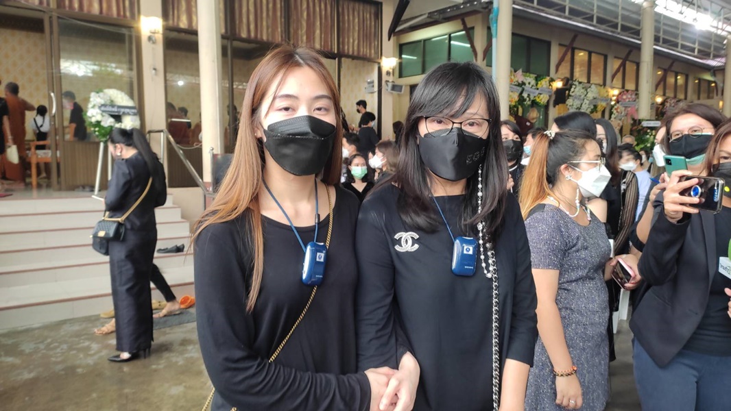 ครอบครัว อ๊อด คีรีบูน เปิดใจหลังการสูญเสียครั้งยิ่งใหญ่ ครอบครัว อ๊อด คีรีบูน เปิดใจหลังการสูญเสียครั้งยิ่งใหญ่