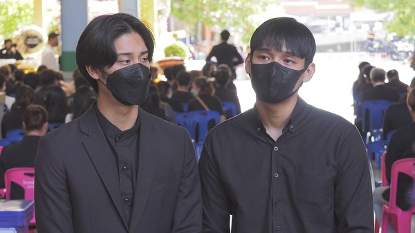 ประมวลภาพบรรยากาศ พิธีฌาปนกิจ บีม ปภังกร  (มีคลิป) 