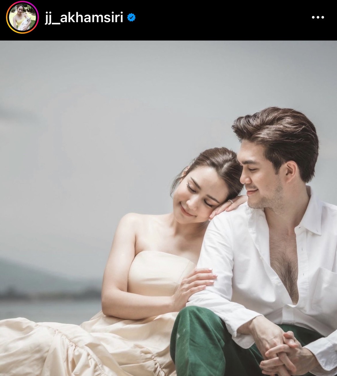 จั๊กจั่น โพสต์ภาพแก๊งเพื่อน ๆ ชาวเน็ตถามหรือกำลังจะมีข่าวดี!! จั๊กจั่น โพสต์ภาพแก๊งเพื่อน ๆ ชาวเน็ตถามหรือกำลังจะมีข่าวดี!!