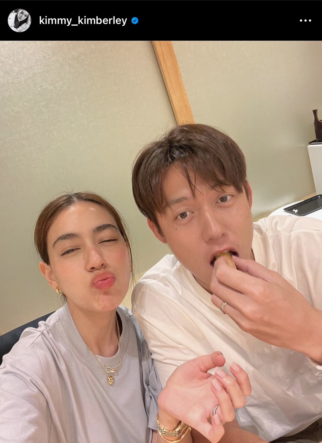 คิมเบอร์ลี่ เมาท์ หมาก ถอดเสื้อทำไม ลั่น! แต่งพฤศจิกายนนี้แน่นอน