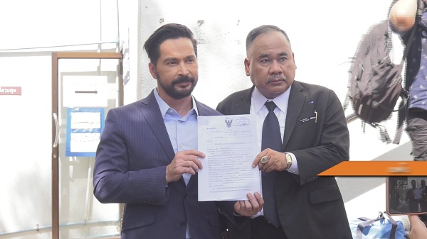 ขวัญ อุษามณี โดนโกงเงินทำกระจก แถมถูกกุข่าวเสียชีวิต   (มีคลิป) 