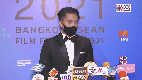 “เบิ้ล ปทุมราช” เพ้อคิดถึงแฟนสาวสวิตเซอร์แลนด์  (มีคลิป)