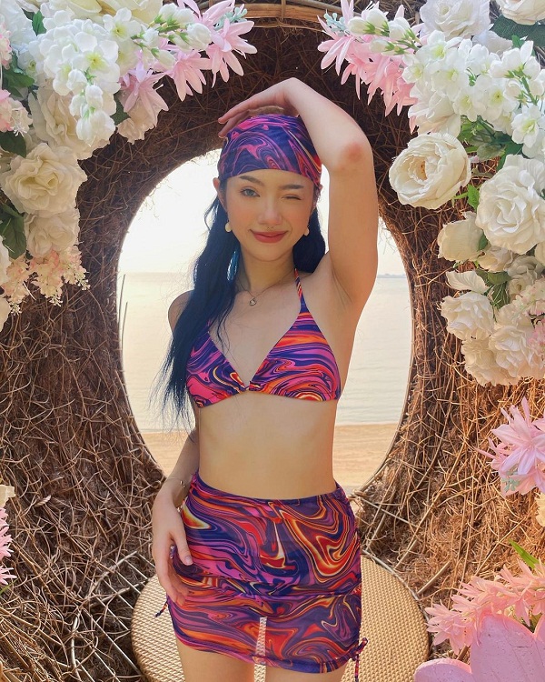  SEXY ทิ้งท้ายสงกรานต์ 2565 ของเหล่าสาวสวยในวงการบันเทิงไทย  (มีคลิป)