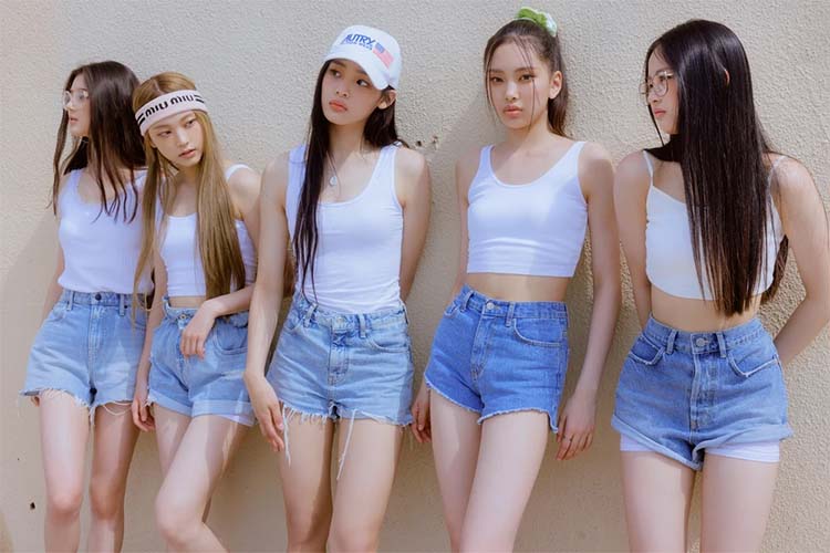 ประวัติ NewJeans วงที่สะท้านวงการ K-pop ตั้งแต่เดบิวต์ ประวัติ NewJeans วงที่สะท้านวงการ K-pop ตั้งแต่เดบิวต์