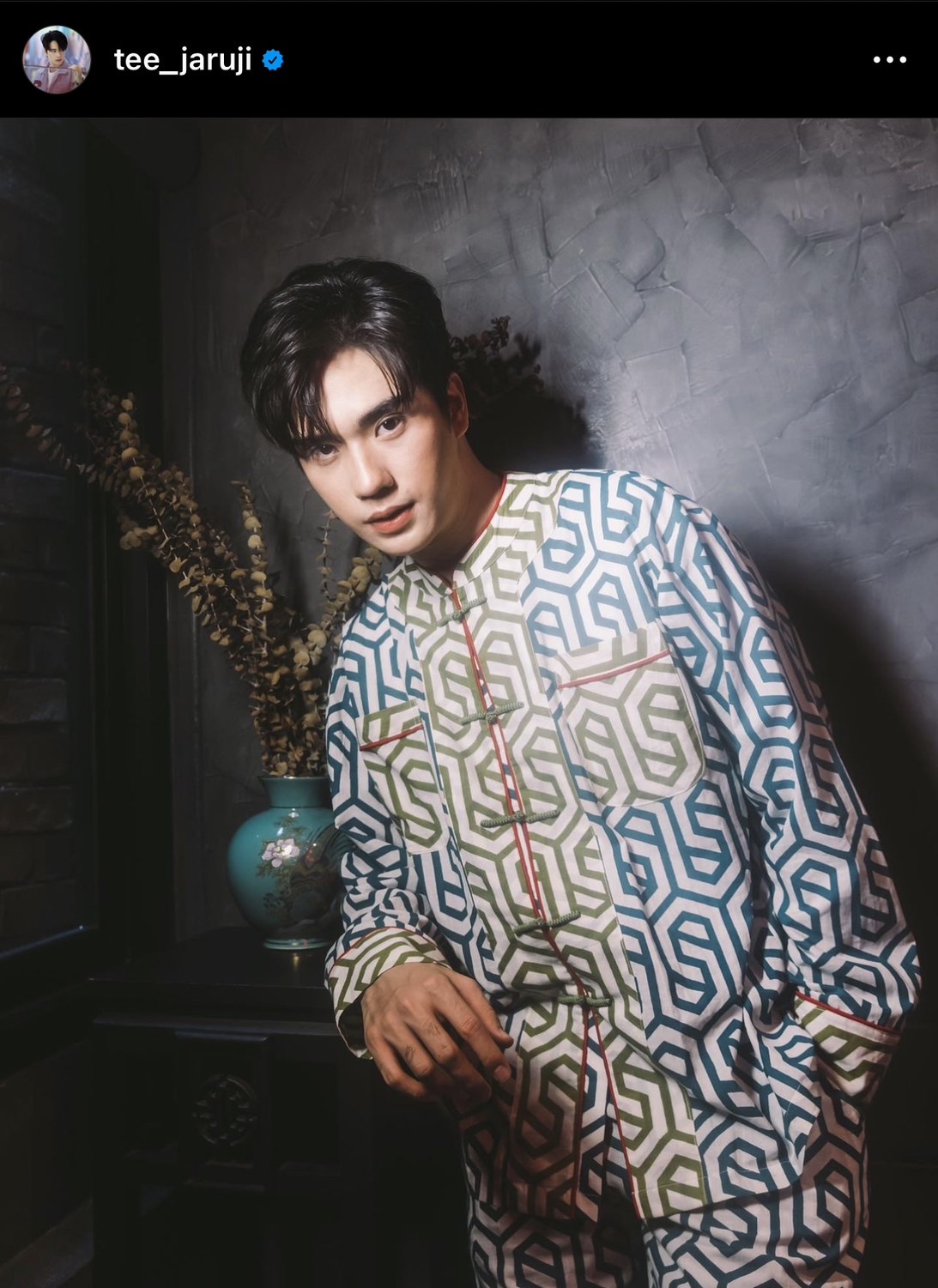 ชีวิตมันไม่ง่าย ตี๋ ธนพล จากเอ็กซ์ตร้าค่าแรง 300 สู้พระเอกดังช่อง 3