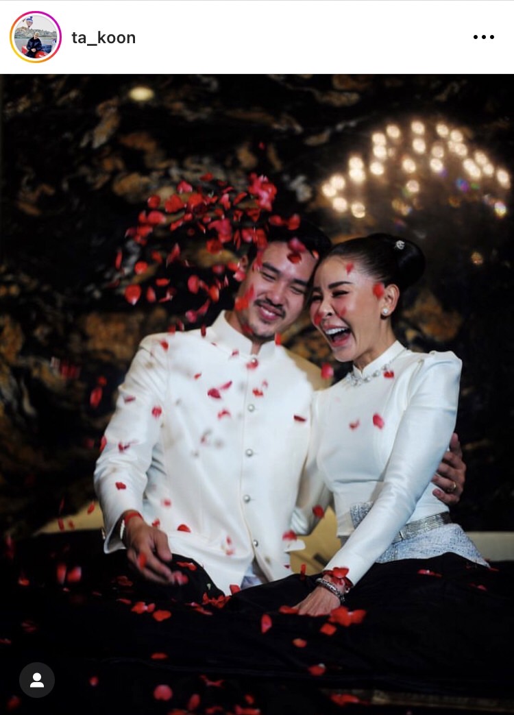 พาส่องอาฟเตอร์ปาร์ตี้งานวิวาห์ เป็กกี้ ศรีธัญญา - ฐากูร 