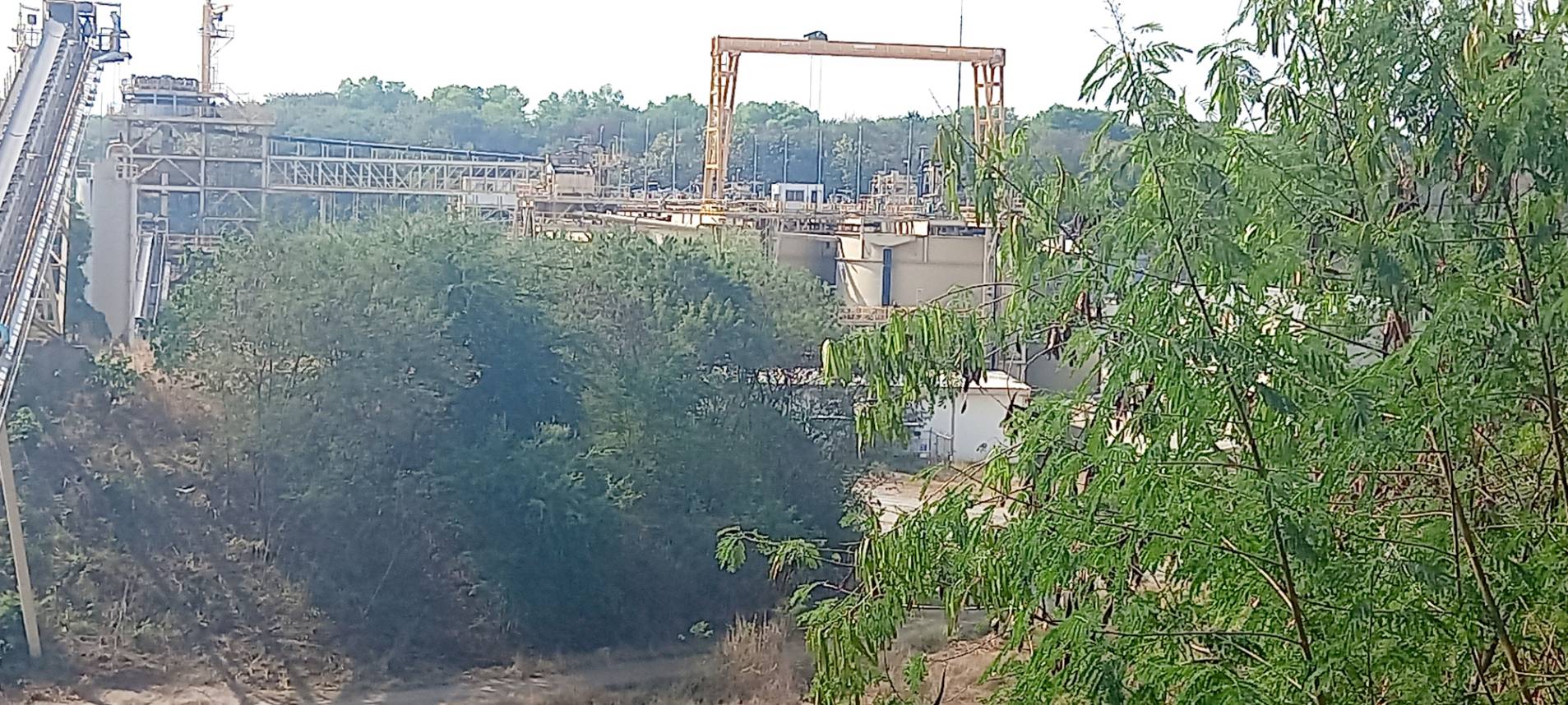 คณะกรรมาธิการฯตรวจเหมืองแร่ทองคำ รับข้อเสนอฝ่ายหนุน-ฝ่ายคัดค้าน คณะกรรมาธิการฯตรวจเหมืองแร่ทองคำ รับข้อเสนอฝ่ายหนุน-ฝ่ายคัดค้าน