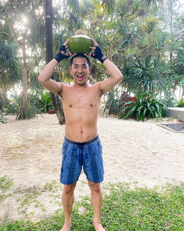 ไฮโซ ปลาวาฬ สูญเสียความทรงจำ นับสองเดือน ไฮโซ ปลาวาฬ สูญเสียความทรงจำ นับสองเดือน