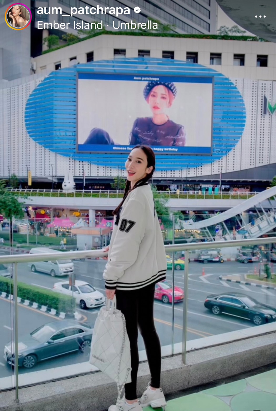 อั้ม พัชราภา ขอบคุณแฟนคลับจีน ทุ่มทุนเซอร์ไพรส์ใจกลางกรุงเทพ อั้ม พัชราภา ขอบคุณแฟนคลับจีน ทุ่มทุนเซอร์ไพรส์ใจกลางกรุงเทพ