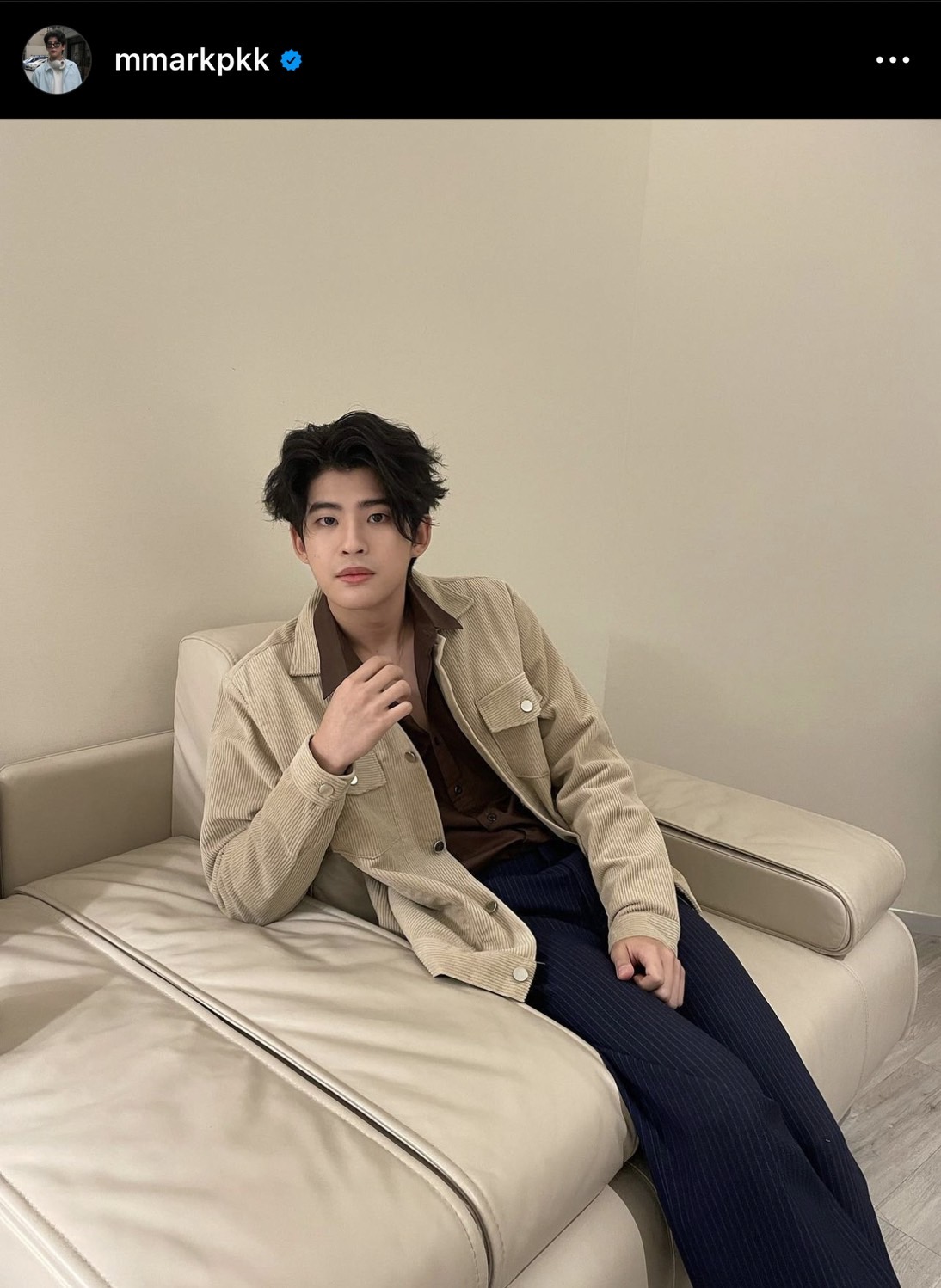 เอ๊ะนี่มันงูอะไร!? มาร์ค ภาคิน เจองูเลื้อยเข้าบ้าน จนต้องขอคำปรึกษาจากว่าที่สัตวแพทย์ชื่อดัง เอ๊ะนี่มันงูอะไร!? มาร์ค ภาคิน เจองูเลื้อยเข้าบ้าน จนต้องขอคำปรึกษาจากว่าที่สัตวแพทย์ชื่อดัง