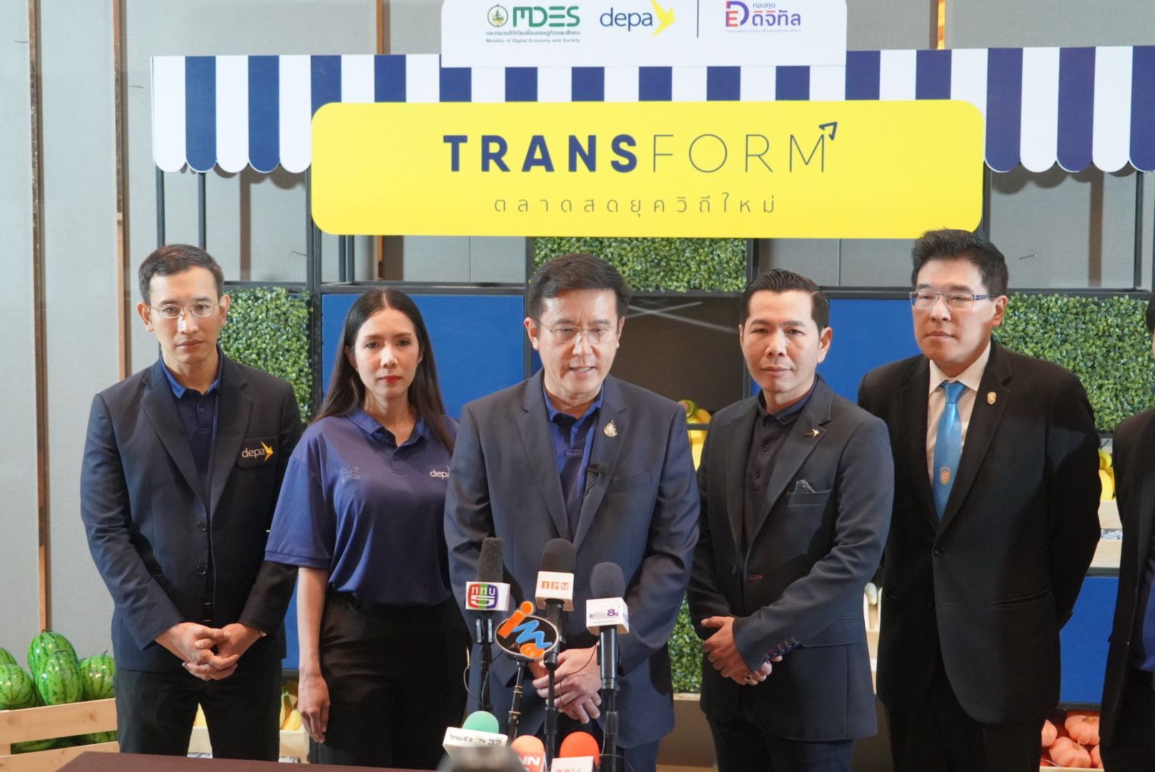 ชัยวุฒิ ยก ดิว อริสรา ตัวอย่าง พลเมืองดี กล้าเปิดโปง มาเก๊า 888 ชัยวุฒิ ยก ดิว อริสรา ตัวอย่าง พลเมืองดี กล้าเปิดโปง มาเก๊า 888