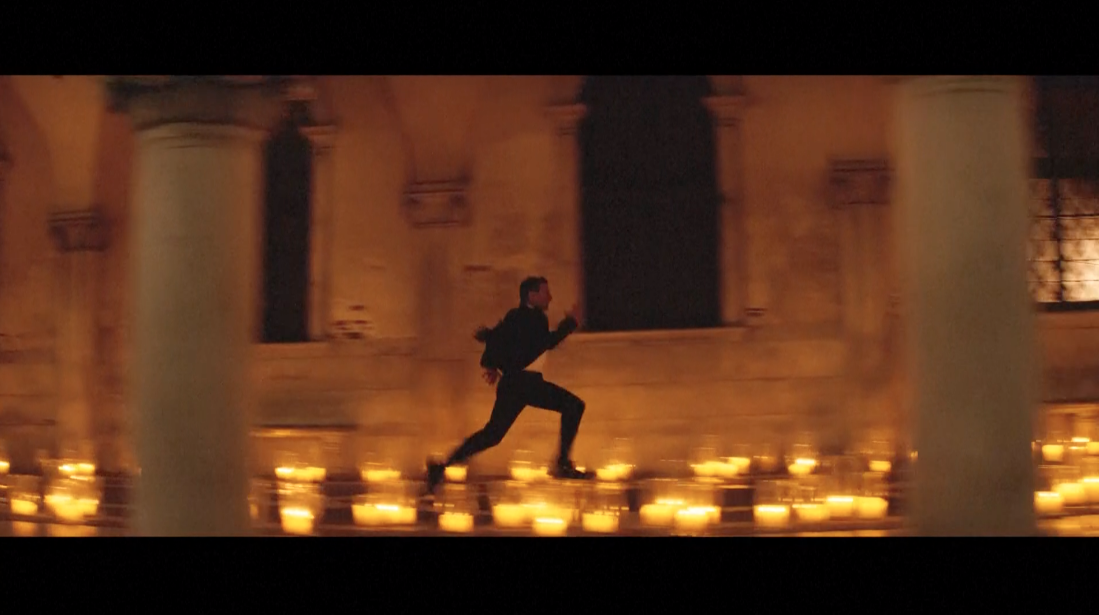 หวาดเสียวสุดๆ!! 'ทอม ครูซ' ซิ่งสองล้อข้ามสะพานขาดดิ่งหน้าผาใน Mission: Impossible 7