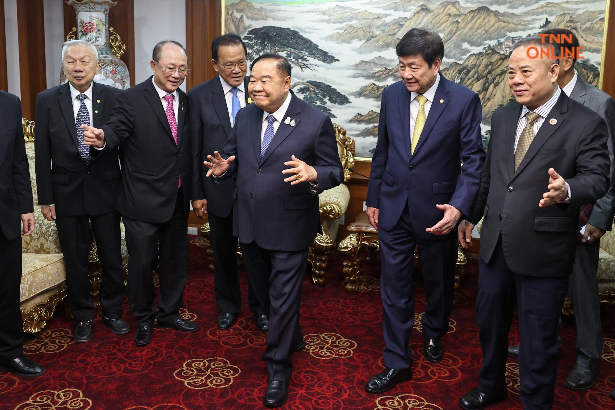 พล.อ.ประวิตร นำทีมเศรษฐกิจ พปชร. หารือร่วมหอการค้าไทย-จีน พล.อ.ประวิตร นำทีมเศรษฐกิจ พปชร. หารือร่วมหอการค้าไทย-จีน