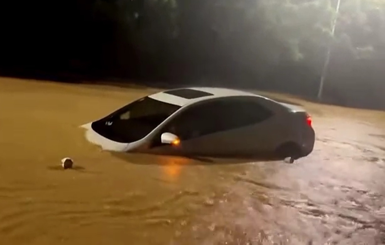 พายุไห่ขุย ถล่มฝูเจี้ยน สร้างความเสียหายหนัก-มีผู้สูญหาย!