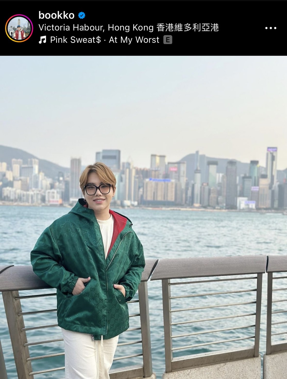 สุดปัง! ดีเจบุ๊คโก๊ะ ทุ่มเงินสดถอยรถป้ายแดงเป็นของขวัญวันเกิดให้กับตัวเอง สุดปัง! ดีเจบุ๊คโก๊ะ ทุ่มเงินสดถอยรถป้ายแดงเป็นของขวัญวันเกิดให้กับตัวเอง